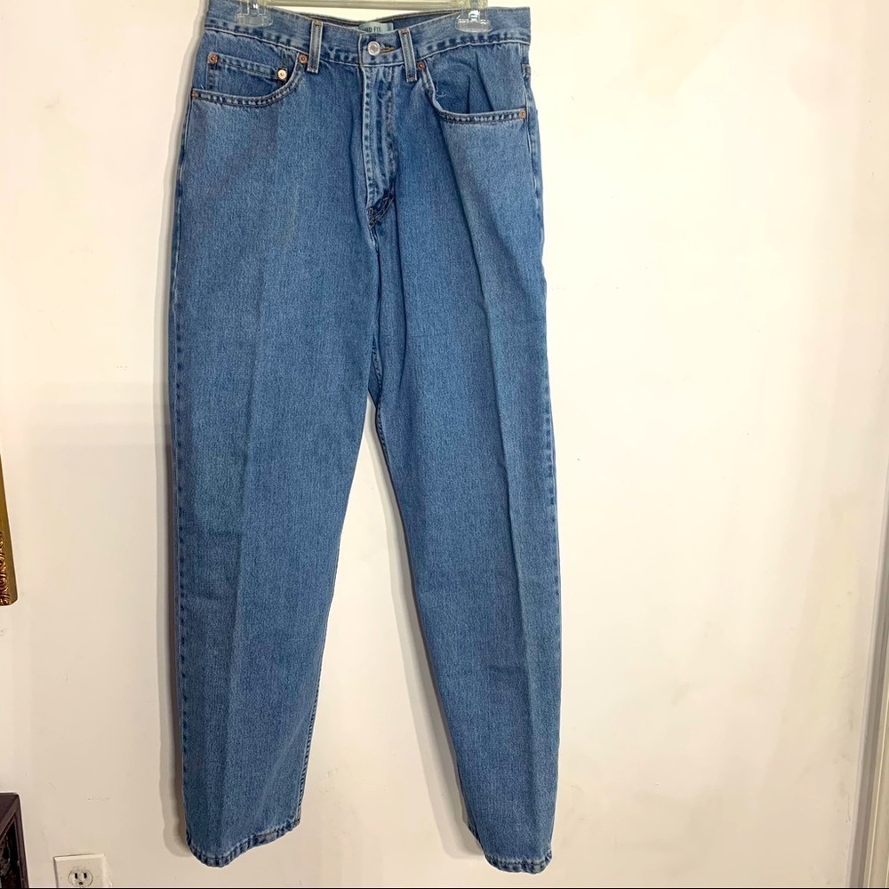 Vintage Levi’s 550 relaxed fit high-rise blue Jeans high rise 32